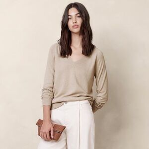 BANANA REPUBLIC COTTON SWEATER